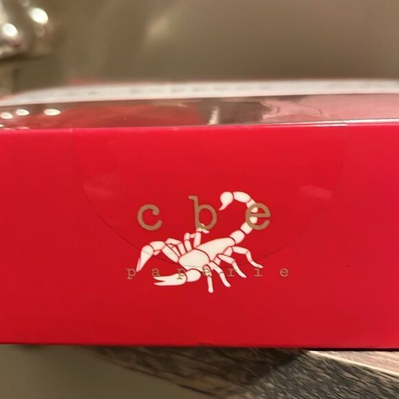 GIFT TOPPERS WITH GIFT TAGS - Picture 2 of 3